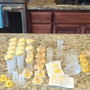 Breast Milk Collection and Storage Containers